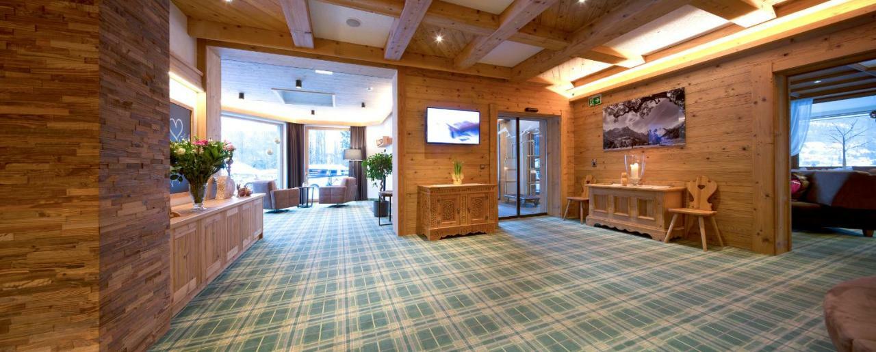 Hotel Bergland 페르티사우 외부 사진